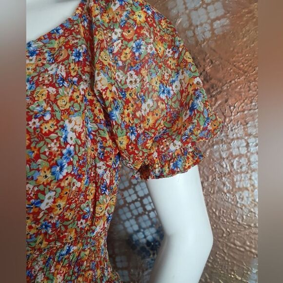 Floral Bohemian Ruffled Maxi Dress - Picture 12 of 16